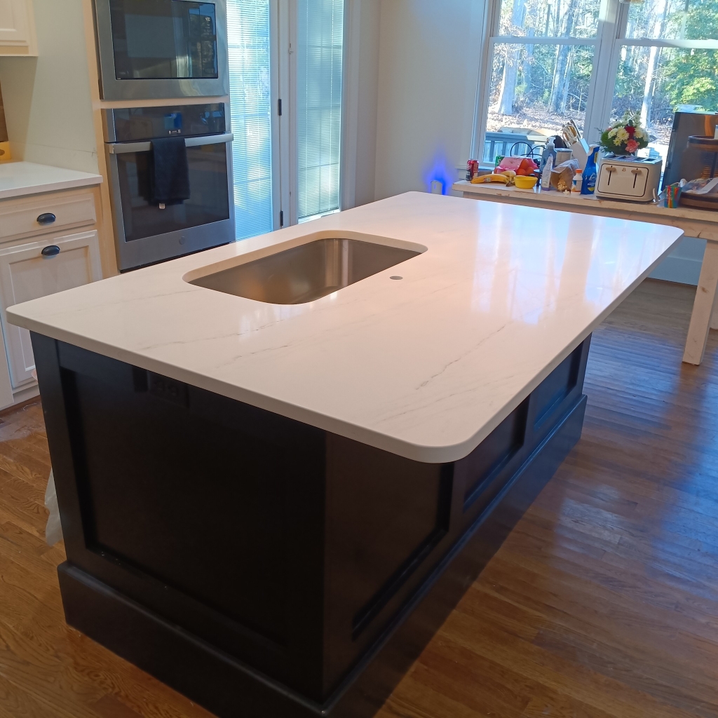 Calacatta Essence Quartz