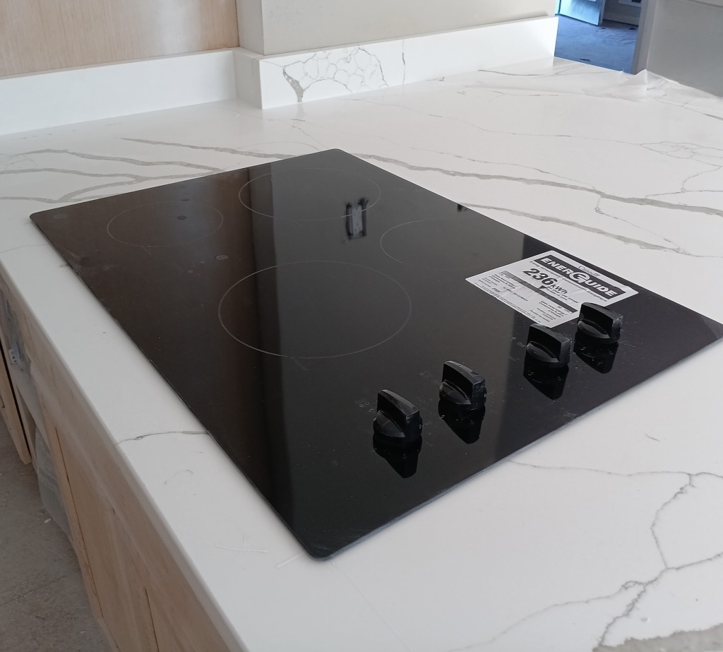 Calacatta Sponda Extra Quartz