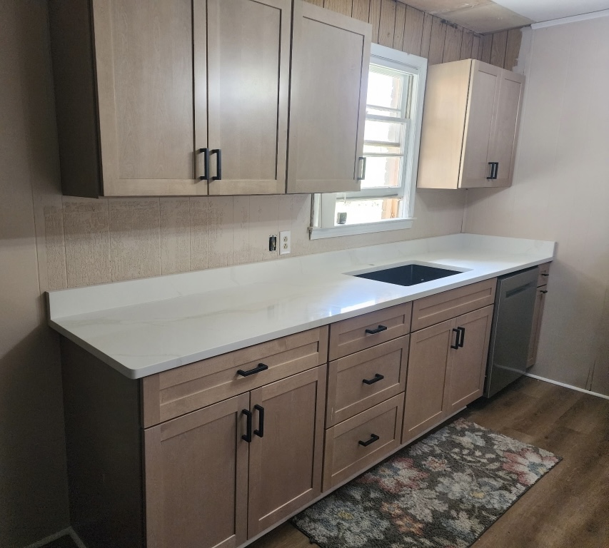 Calacatta Gold Quartz Countertops